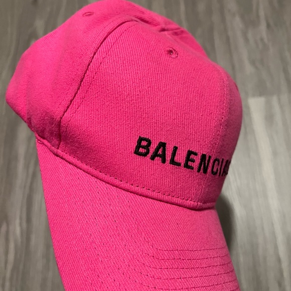 BALENCIAGA CAP - Picture 3 of 4